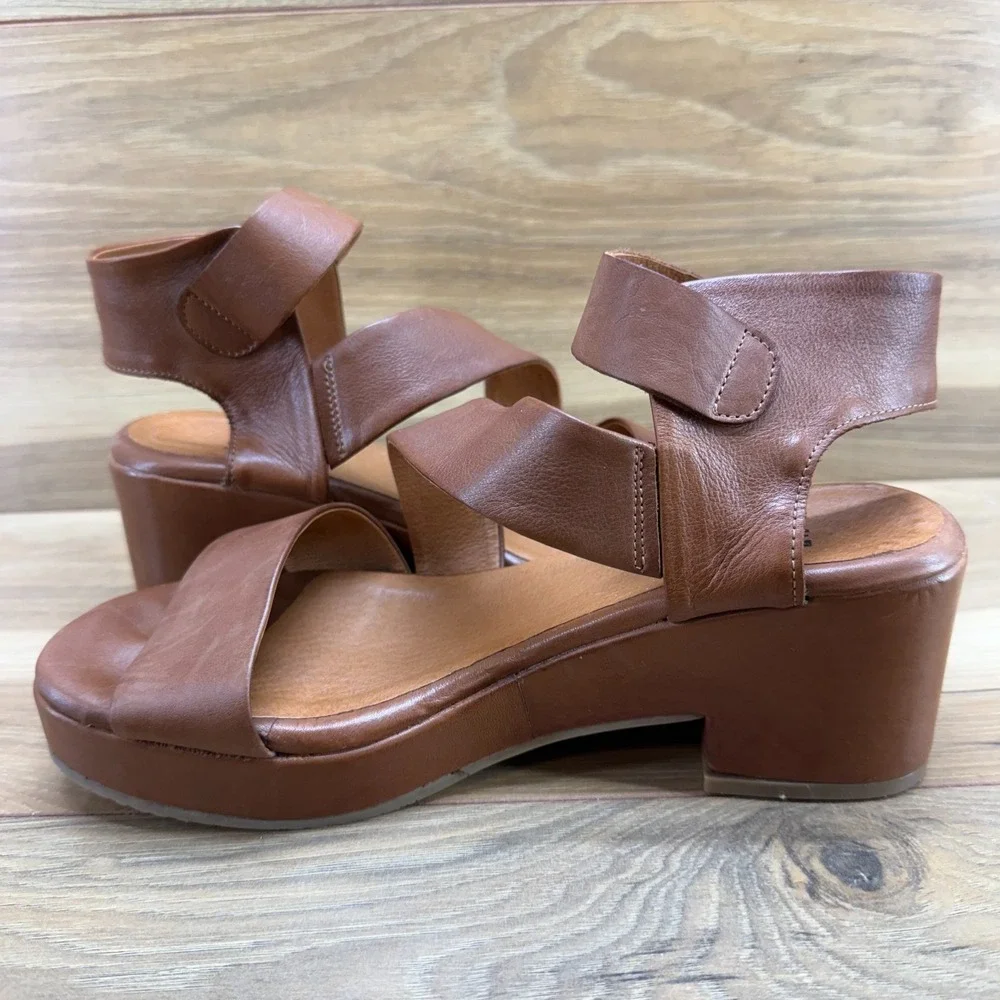 Miz Mooz Gill Sandals Womens 8 EU 38 Brown Leather Chunky Buckle Strap - Picture 6 of 8